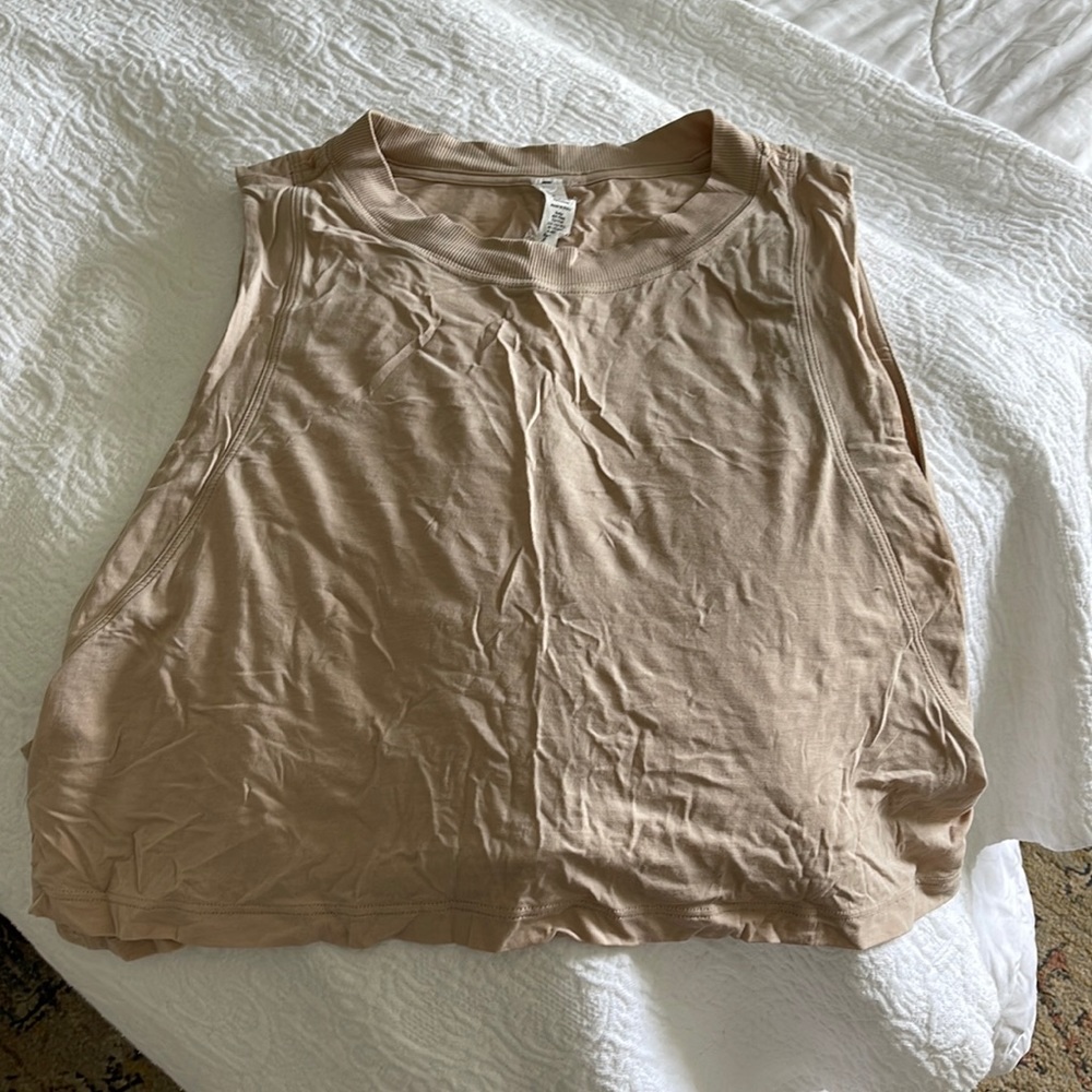 Cropped lulu running tank
